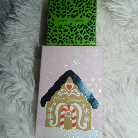 Betsey Johnson Gingerbread Earrings & Necklace Jewelry Gift sets🆕FAST😮‍💨⚡ - Picture 7 of 16